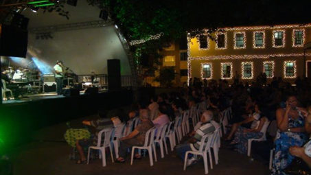 Acender das luzes de Natal Divinópolis