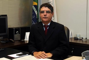 Secretário de Estado de Saúde, Fausto Pereira dos Santos