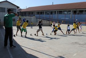 Atividades voltadas aos jovens são realizadas em núcleos espalhados pela cidade (Foto: Divulgação/PMD)