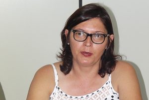Luciana destaca a importância dos servidores acompanharem a votação (Foto: Divulgação/Sintram)
