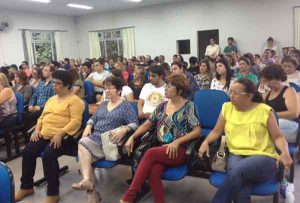 Professores e alunos temem adiamento do início do ano letivo (Foto: Amanda Quintiliano)