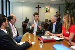 Governo e sindicato se reuniram para debaterem as mudanças que serão propostas na ALMG (Foto: Divulgação)