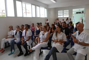 Cerca de 40 pessoas participaram do primeiro evento na unidade de saúde (Foto: Divulgação/PMD)