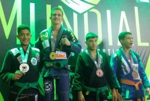 Petrochelli Junior ficou em primeiro lugar na Competição Mundial de Jiu-Jitsu (Foto: Arquivo pessoal)