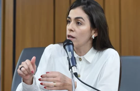 lohanna frança deputada