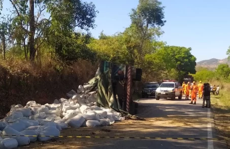 Acidente fatal na rodovia deixa um motorista sem vida