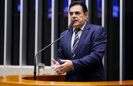 Deputado alerta sobre o aumento da importação de leite