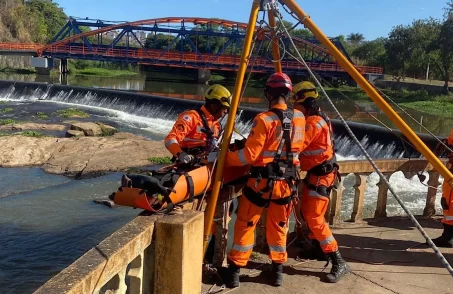 Workshop de Salvamento Terrestre para Bombeiros de Divinópolis