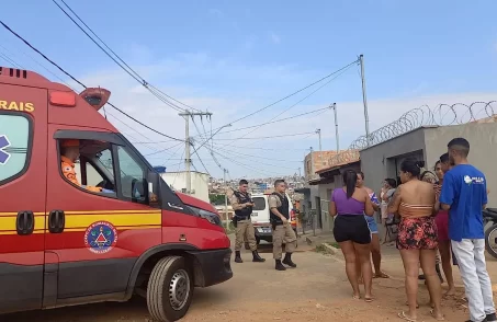 Mulher é morta a tiros em assalto