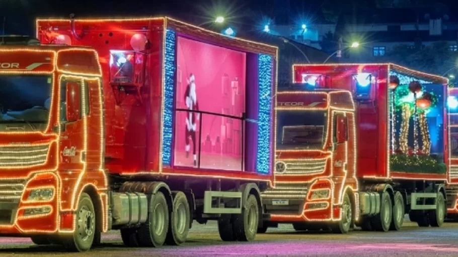 caravana iluminada coca-cola