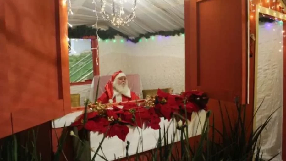 Casinha do Papai Noel estará aberta para visitação em Divinópolis