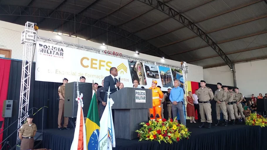 Polícia Militar realiza formatura do Curso Especial de Formação de Sargentos