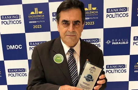 Ranking dos Políticos premia Domingos Sávio por excelência parlamentar