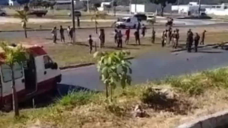 Motociclista morre em acidente com caminhão na MG-164 em Santo Antônio do Monte