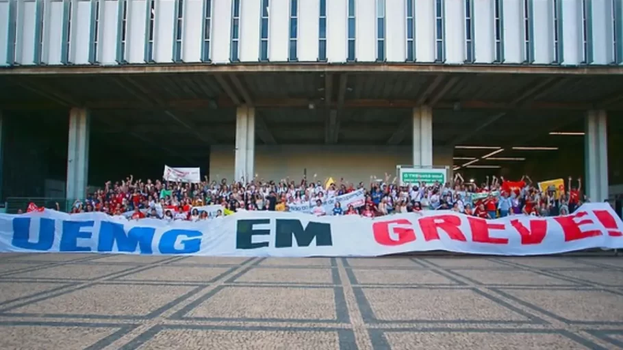 Segunda reunião da greve da UEMG termina sem propostas