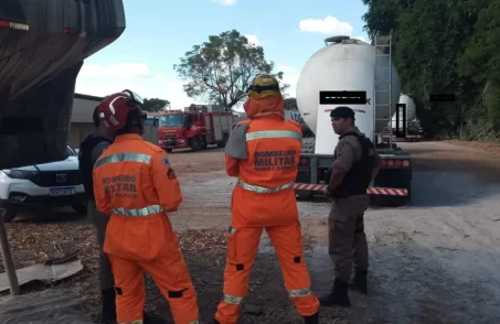 Trabalhador é encontrado morto durante pintura de tanque em Arcos