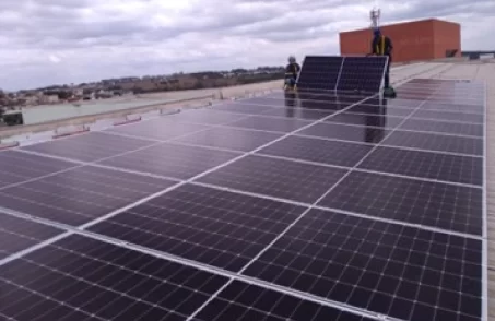 usina fotovoltaica na santa casa de arcos pelo programa da cemig