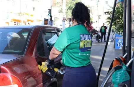 Dia Livre de Impostos Gasolina a R$ 3,76 em Divinópolis