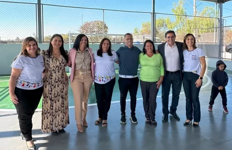 CMEI em Divinópolis inaugura quadra esportiva com emenda do Deputado Domingos Sávio