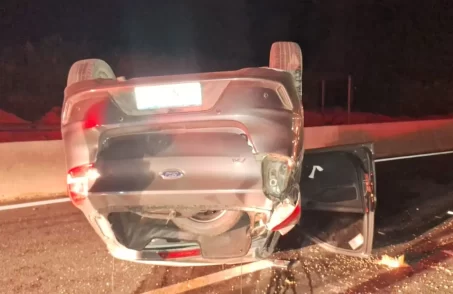 Motorista morre em capotamento na MG 050 em Itaúna