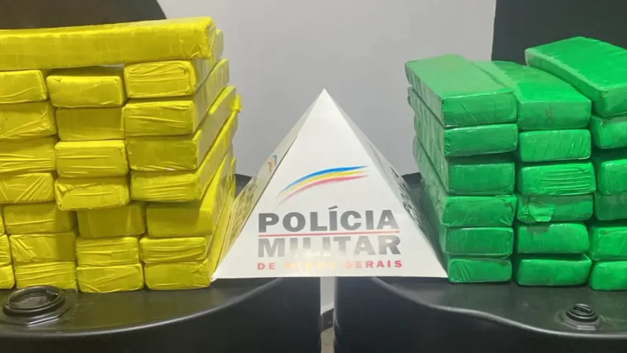 Dupla é presa com mais de 50 barras de maconha em Itaúna