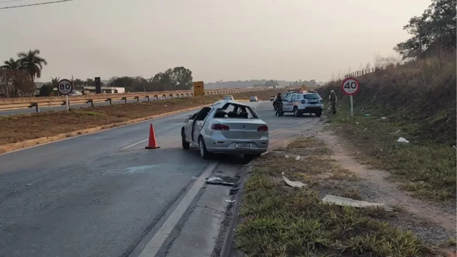 Acidente deixa cinco feridos na MG-050 em Divinópolis