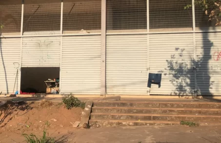 Moradores relatam insegurança no antigo Mercado Distrital de Divinópolis