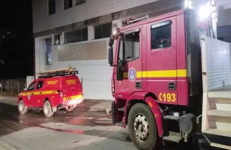 Salão de Beleza pega fogo em Bom Despacho