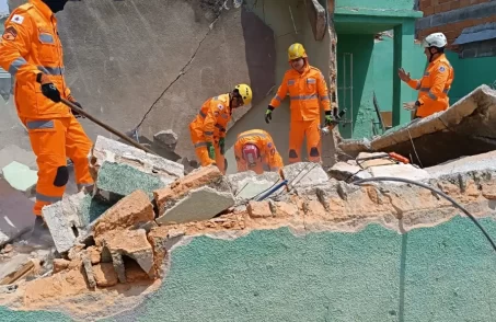 Trabalhador morre e outro fica ferido em desabamento de laje em Formiga