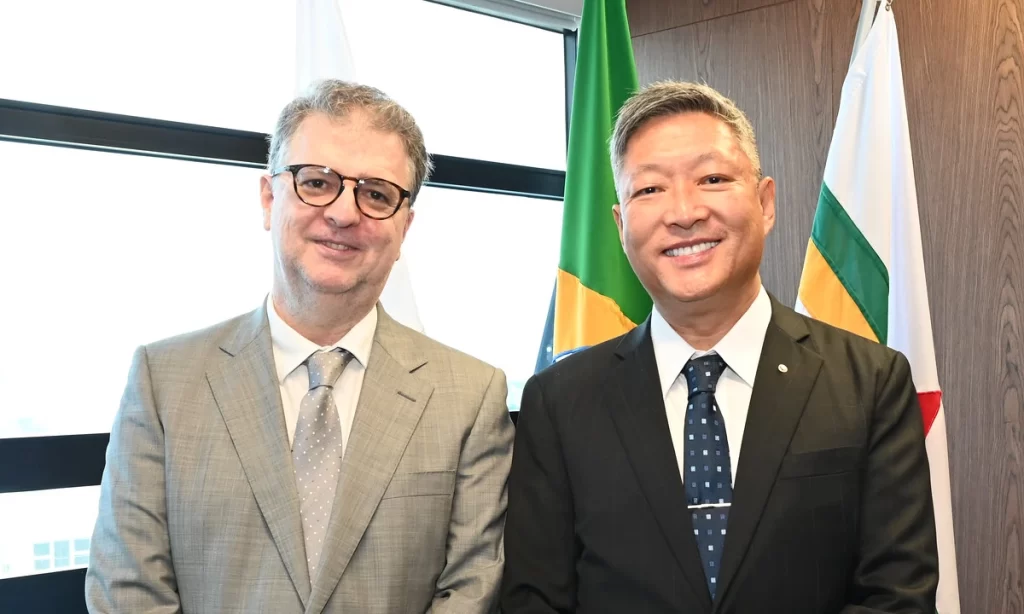 juiz mauro riuji e juiz Areclides José do Pinho Rezende