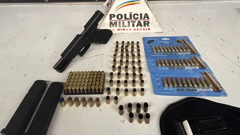 O suspeito que ameaçava a ex-parceira foi detido por ameaça e porte ilegal de arma no bairro Mangabeiras