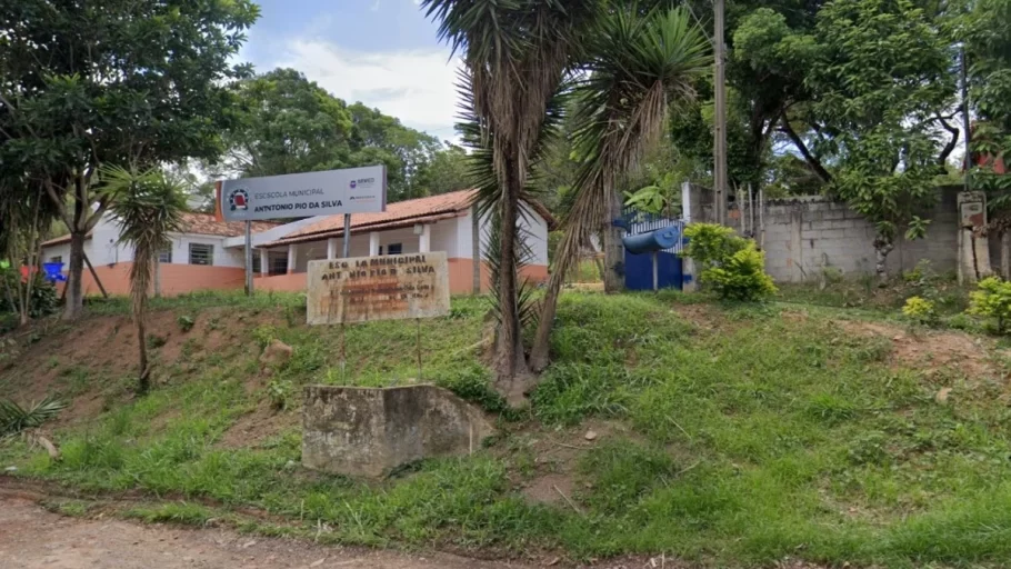 Vereador alerta sobre possível fechamento da Escola Antônio em Divinópolis. (FOTO: Google Maps)