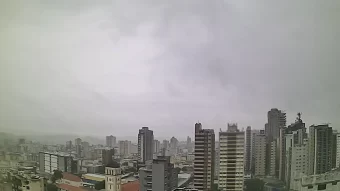 Previsão de chuva forte continua para Divinópolis e região