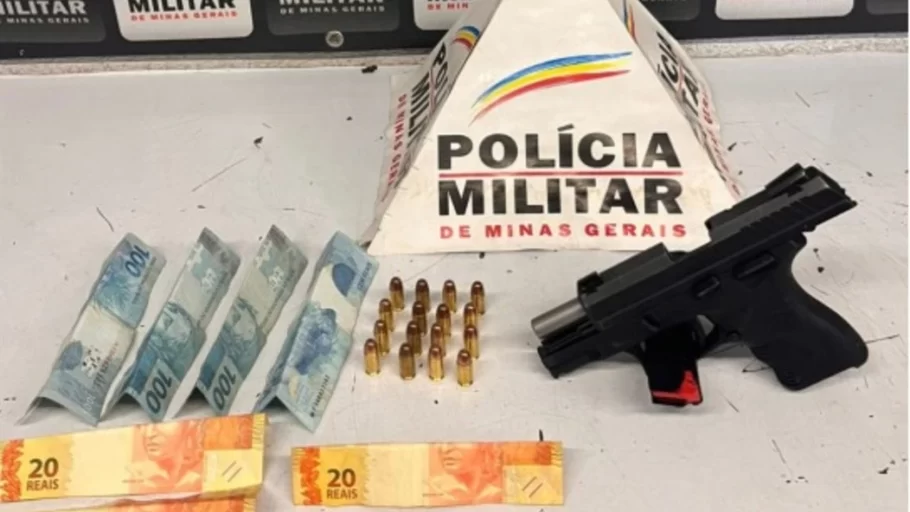 Polícia Militar prende traficante e apreende arma roubada em Divinópolis.(FOTO: Divulgação PMMG)