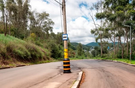 proteção de postes cemig