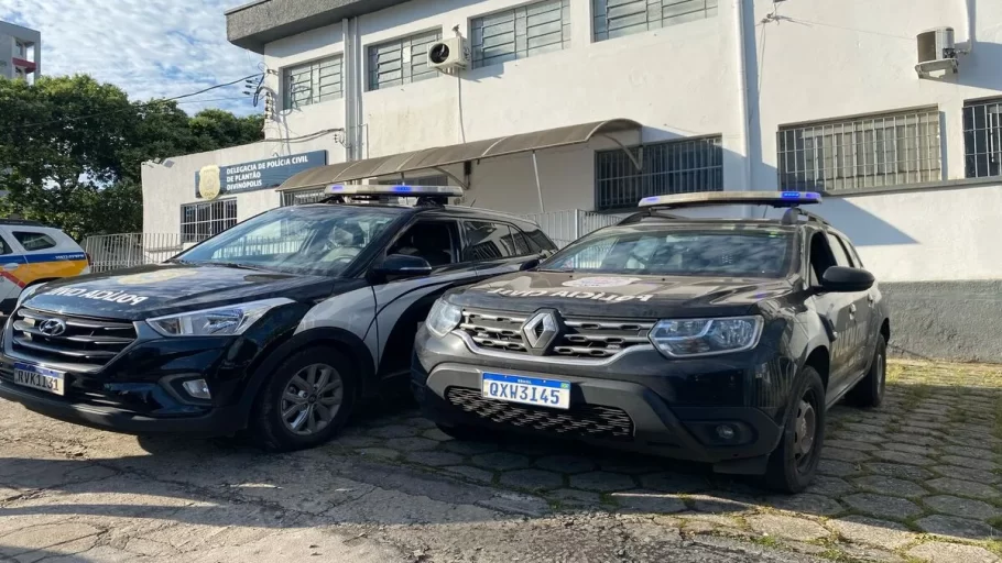 Casal é preso por homicídio em Divinópolis.(FOTO: Divulgação/PCMG)