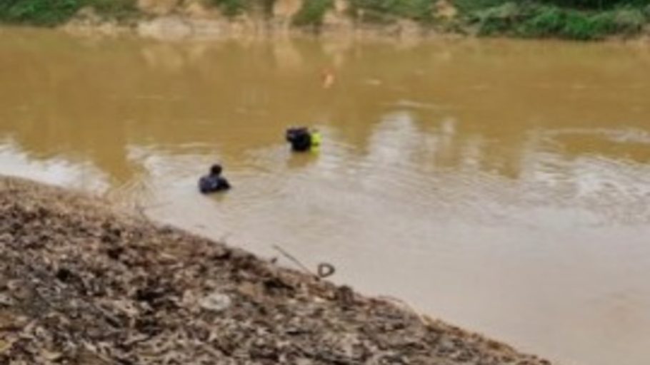 Corpo de Bombeiros intensifica buscas por adolescente desaparecida no Rio São Francisco.(FOTO: Divulgação Corpo de Bombeiros)