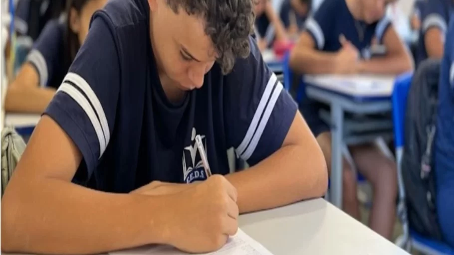 Secretaria de educação amplia prazo para aplicação da avaliação diagnóstica 2025.(FOTO: Reprodução Agencia Minas)